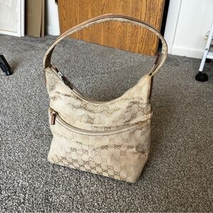 Vintage Gucci Beige Canvas Shoulder Bag